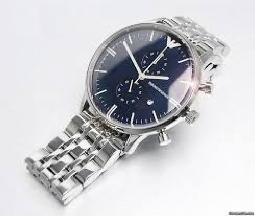 Armani store ar 1648